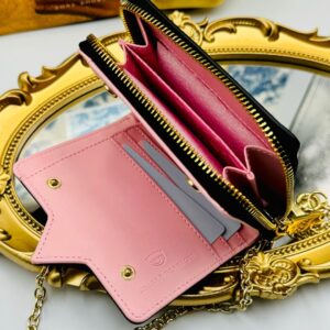 Black Chiara Ferragni Eyelike wallet on chain, interior view