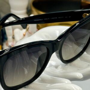 Interior temple markings and model reference on CHANEL 5482H sunglasses