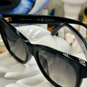 Interior size and manufacturing markings on CHANEL 5482H sunglasses