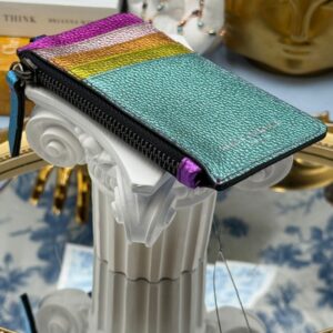 Zip closure detail on KURT GEIGER LONDON Rainbow Shop 690 card holder