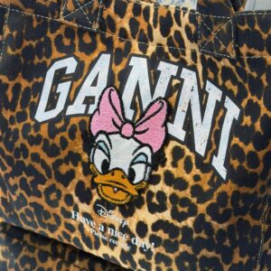 Carpet-tufted Daisy Duck motif on GANNI x DISNEY Leopard Small Tote