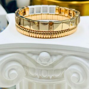 RA logo on ROXANNE ASSOULIN Golden MAMA set