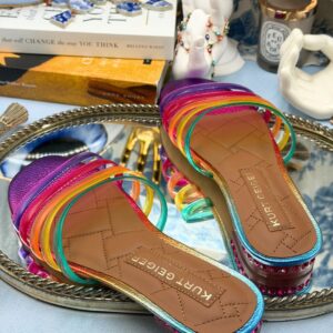 Ombré textured footbed of KURT GEIGER LONDON Maddison Jelly Sandal